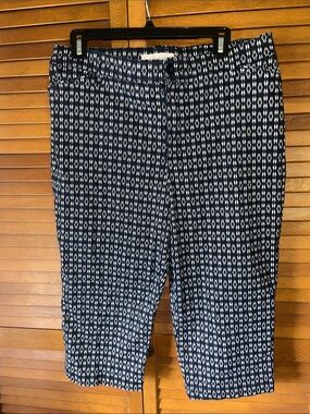 Gloria Vanderbilt  Navy & White Geometric Print Capri Pants Size 14
